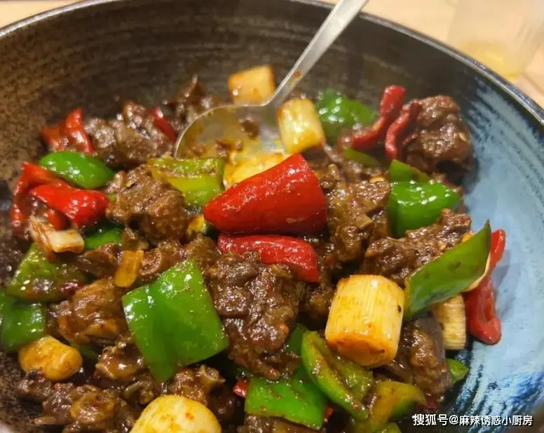 這道菜，我家每周喫兩頓，清爽營養，常喫肌膚水靈靈！