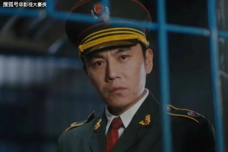 《借命而生》空降央八，沒想到真敢拍，事實證明，這部劇尺度不低
