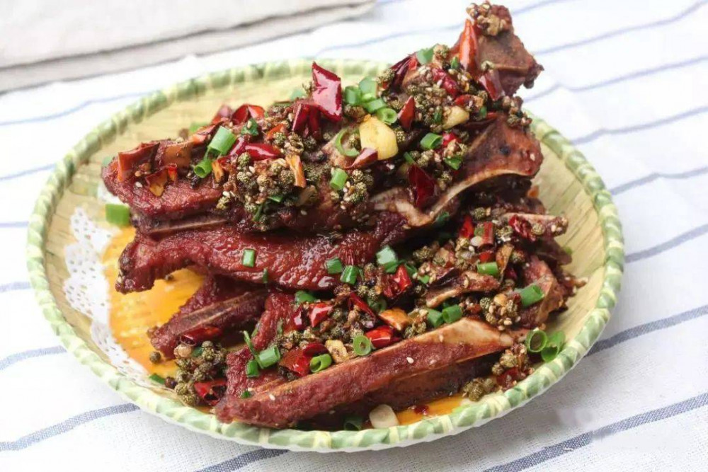 大廚拿手特色家常菜！