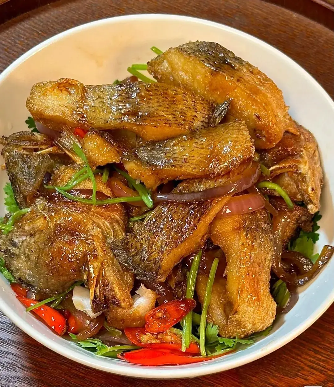 香煎鱸魚，這樣做，好喫到舔盤底的下飯菜，越喫越上癮