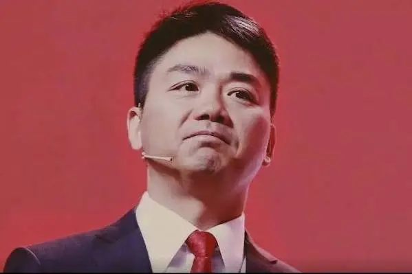 劉強東回應“湊76個雞蛋上大學”，稱在中國人民大學度過最重要四年